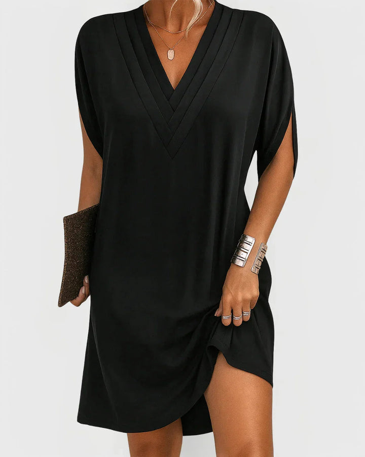AFRODITE | ROBE ÉLÉGANTE AVEC COUPE FLATTEUSE ET ENCOLURE EN V