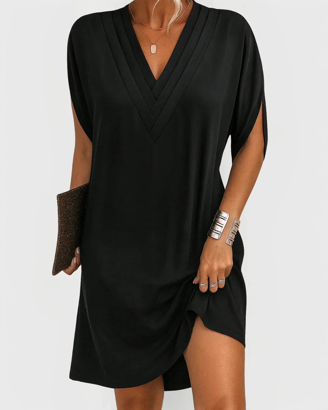 AFRODITA | ROBE ÉLÉGANTE AVEC COUPE FLATTEUSE ET DÉCOLLETÉ EN V