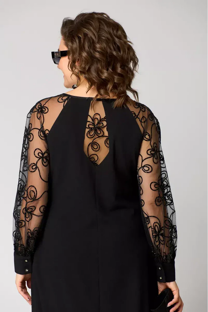 Carmen | Robe Noire avec Manches en Dentelle