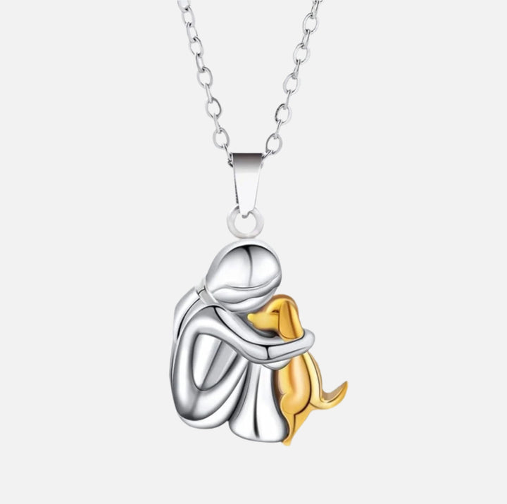 Olivia | Collier avec pendentif en forme de chien