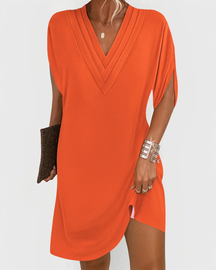 AFRODITA | ROBE ÉLÉGANTE AVEC COUPE FLATTEUSE ET DÉCOLLETÉ EN V