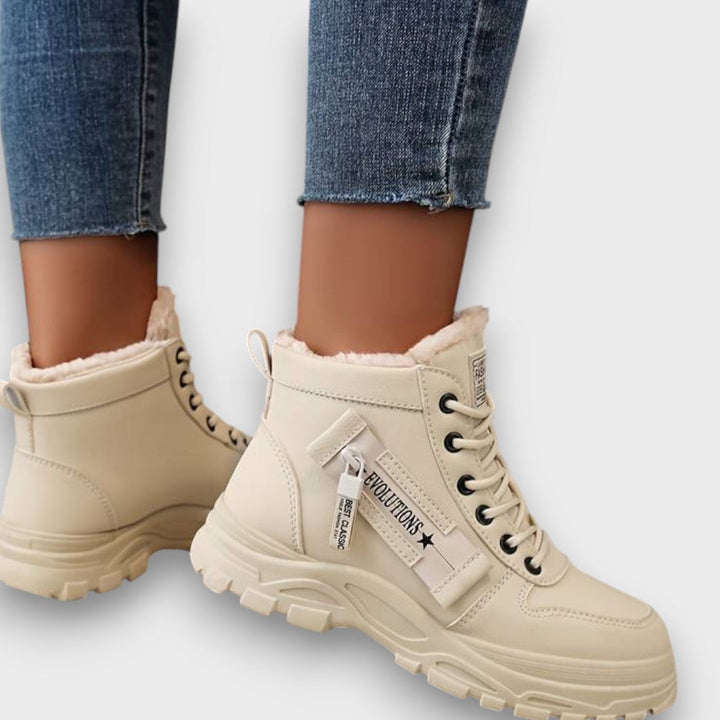 Astra | Bottes Chaudes et Modernes