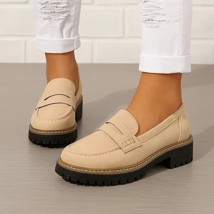 Nadia | Mocassins Atemporaux en Daim