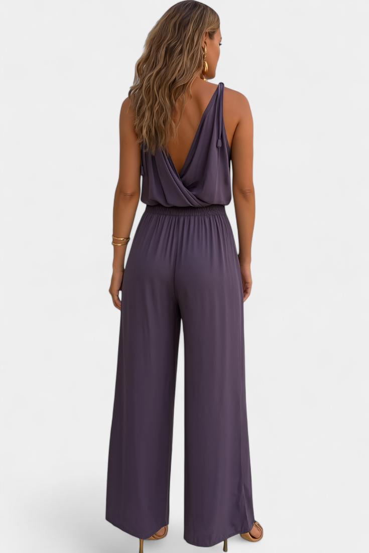 Donatila | Mono Unique avec Détails Dorés et Jambes Ouvertes