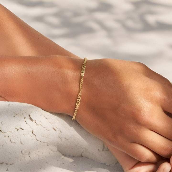 Prénia | Bracelet avec les noms de vos proches