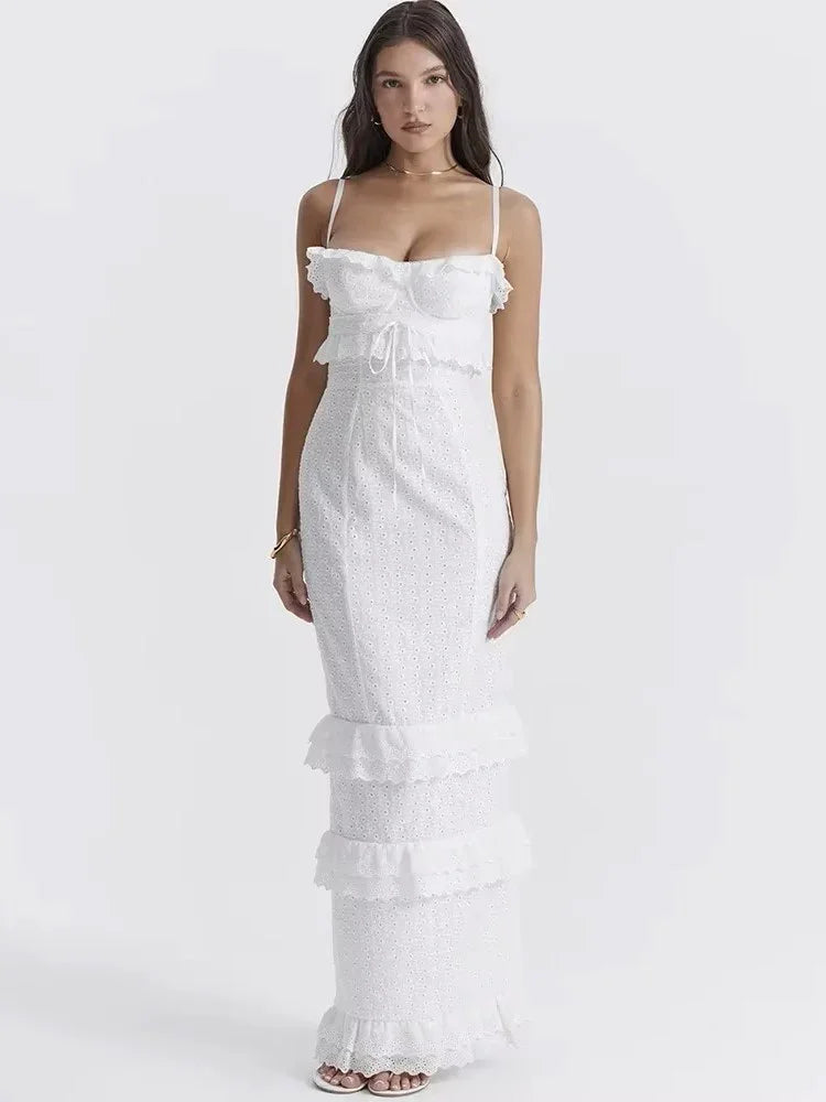 SELENE | ROBE LONGUE RÊVE BRODÉE EN DENTELLE