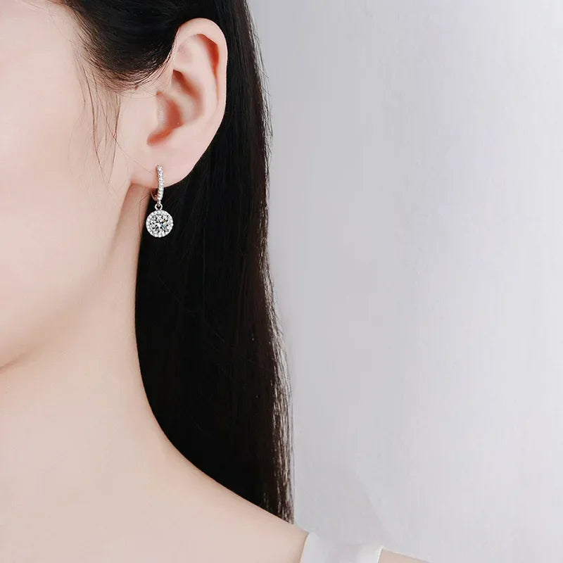 Boucles d'oreilles en argent avec moissanite de 1 carat
