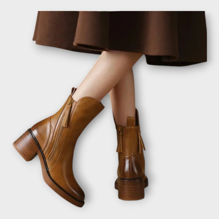 Ángela | Bottines Avec Ligne Élégante Et Détail De Fermeture