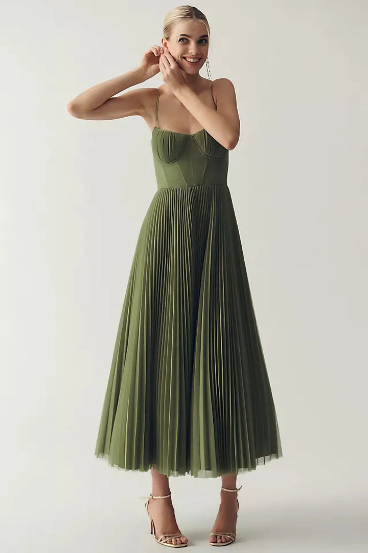 AMBER | ROBE EN TUL PLISSE AVEC DRAPÉ ASYMÉTRIQUE