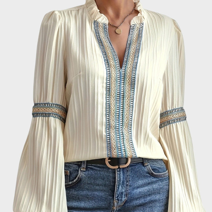 Isla | Blouse vintage avec col en V