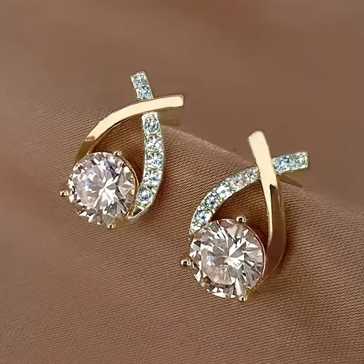 Boucles d'Oreilles à Clou avec Croix Dorée et Zircon
