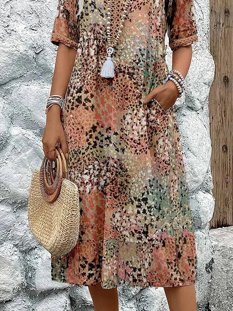 Victoria | Robe légère avec décolleté en V