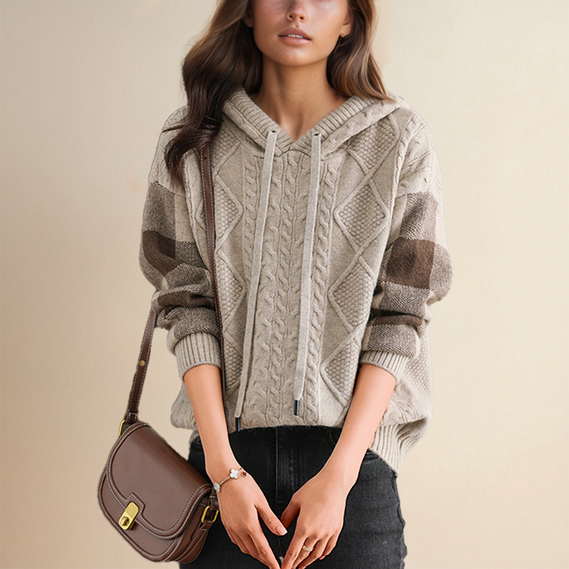 Emily | Sweat à Capuche en Tricot Cablé