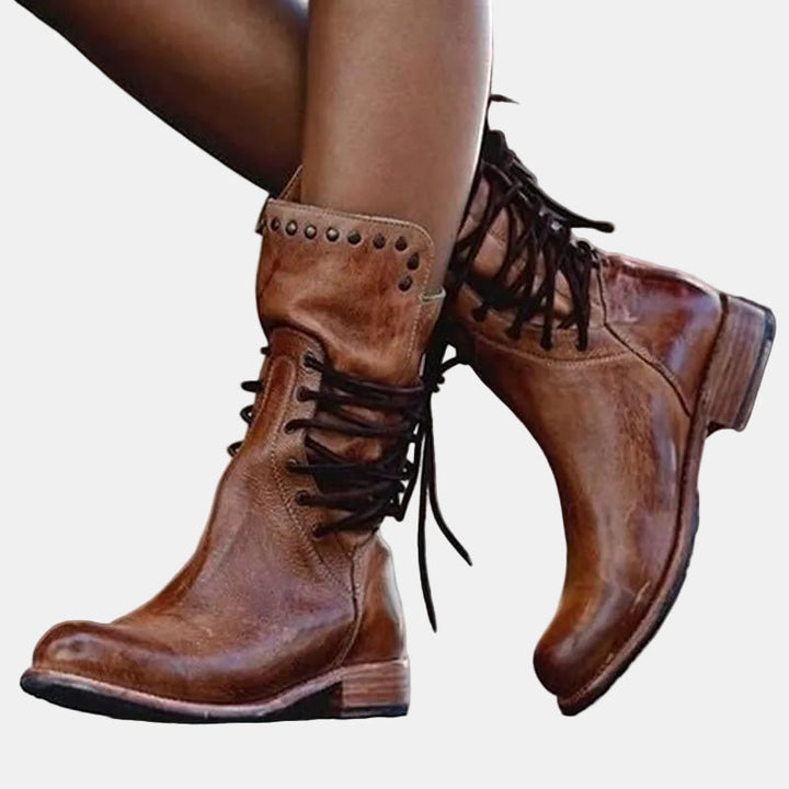 Elisa | Bottes rétro mi-hauteur à lacets et clous