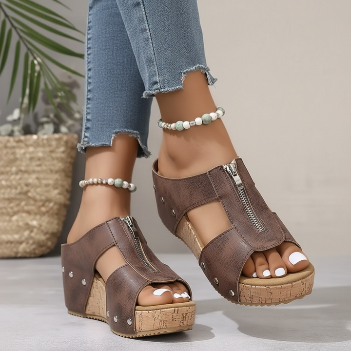 Gigi - Sandales Compensées Stylées