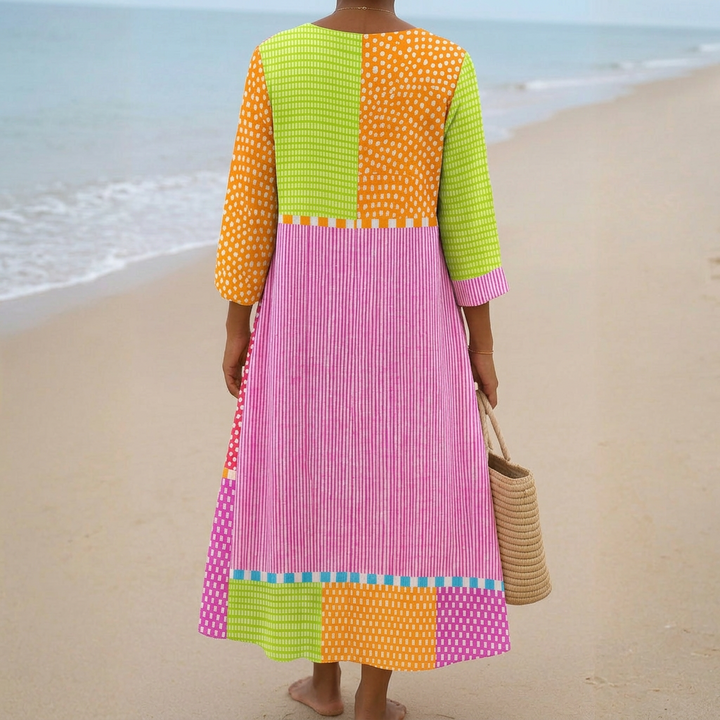 Fátima - Robe en Patchwork Coloré avec Perles et Rayures