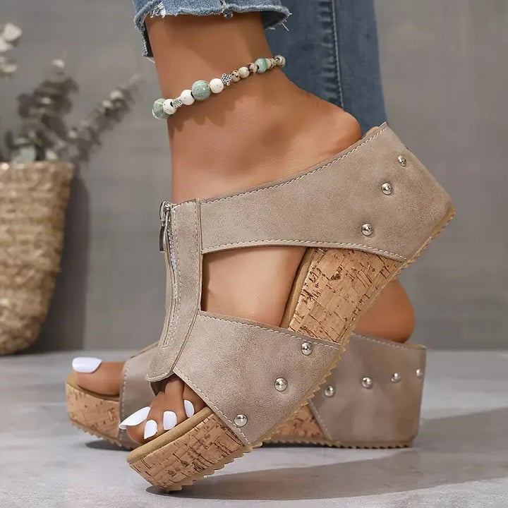 Gigi - Sandales Compensées Stylées